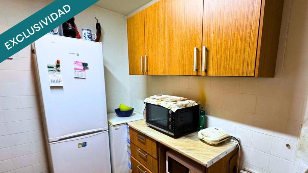 3 makuuhuone Huoneisto myytävänä paikassa Alicante kaupunki - 149 000 € (Ref: 9595836)