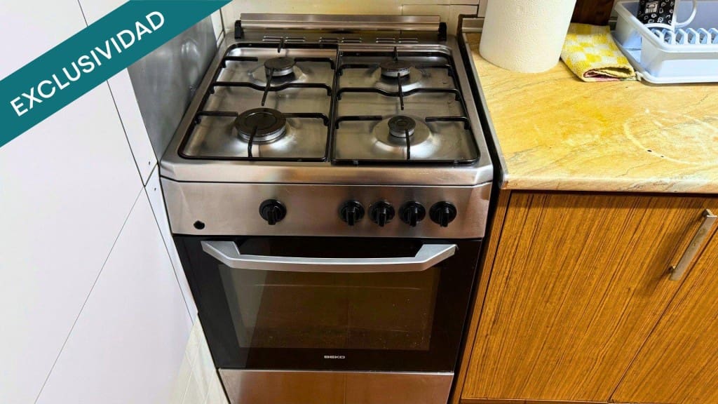 3 makuuhuone Huoneisto myytävänä paikassa Alicante kaupunki - 149 000 € (Ref: 9595836)