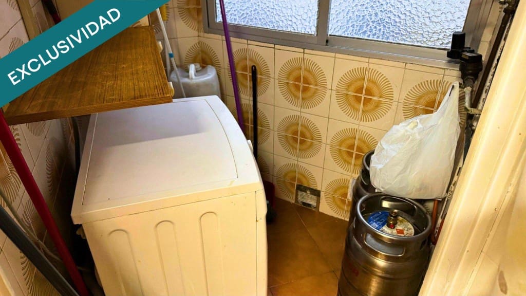 3 makuuhuone Huoneisto myytävänä paikassa Alicante kaupunki - 149 000 € (Ref: 9595836)