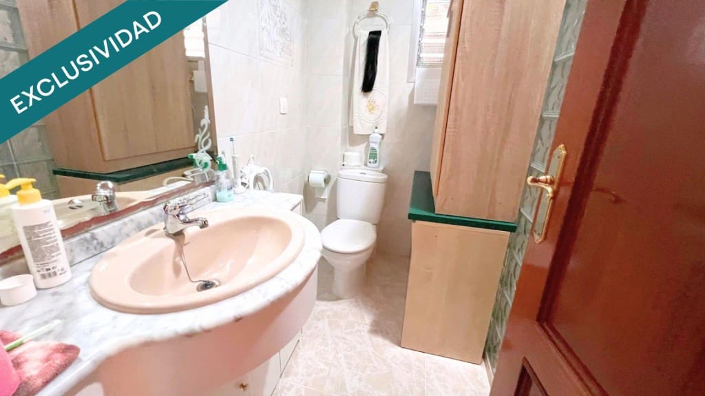 4 slaapkamer Appartement te koop in Elda - € 85.000 (Ref: 9595838)