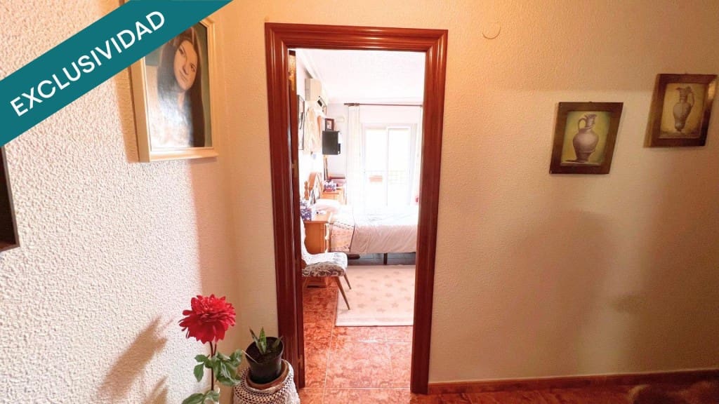 4 slaapkamer Appartement te koop in Elda - € 85.000 (Ref: 9595838)