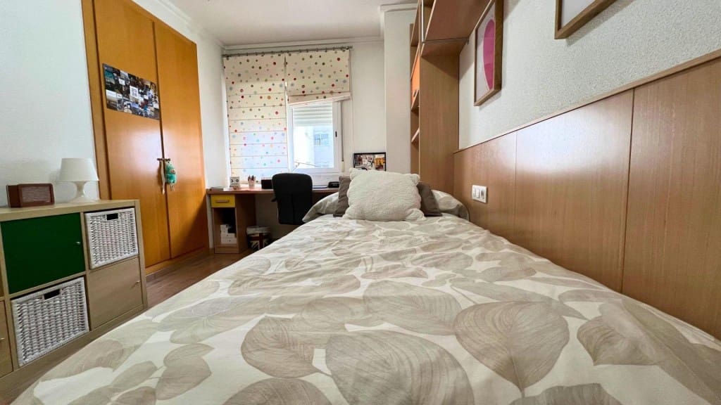 3 slaapkamer Appartement te koop in Elda met garage - € 253.000 (Ref: 9595840)