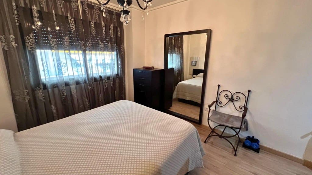 3 slaapkamer Appartement te koop in Elda met garage - € 253.000 (Ref: 9595840)