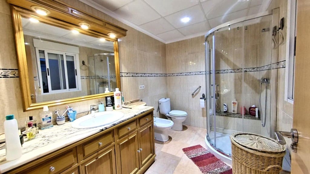 4 Zimmer Finca/Landgut zu verkaufen in Novelda mit Pool - 420.000 € (Ref: 9595842)