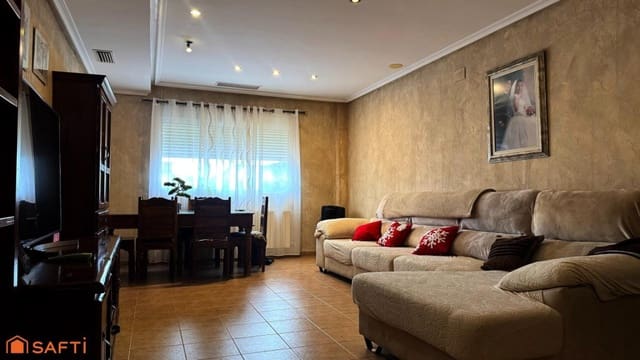 7 chambre Villa/Maison Mitoyenne à vendre à Aspe avec garage - 261 000 € (Ref: 9595843)