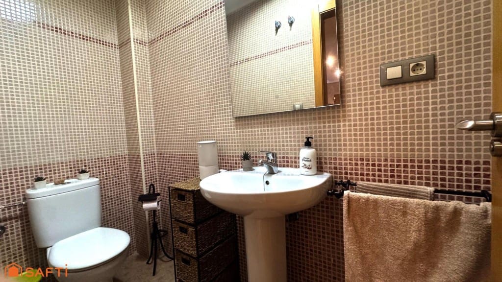 7 bedroom Terraced Villa for sale in Aspe with garage - € 261,000 (Ref: 9595843)