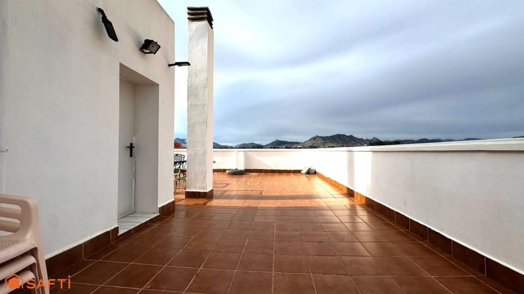 7 bedroom Terraced Villa for sale in Aspe with garage - € 261,000 (Ref: 9595843)