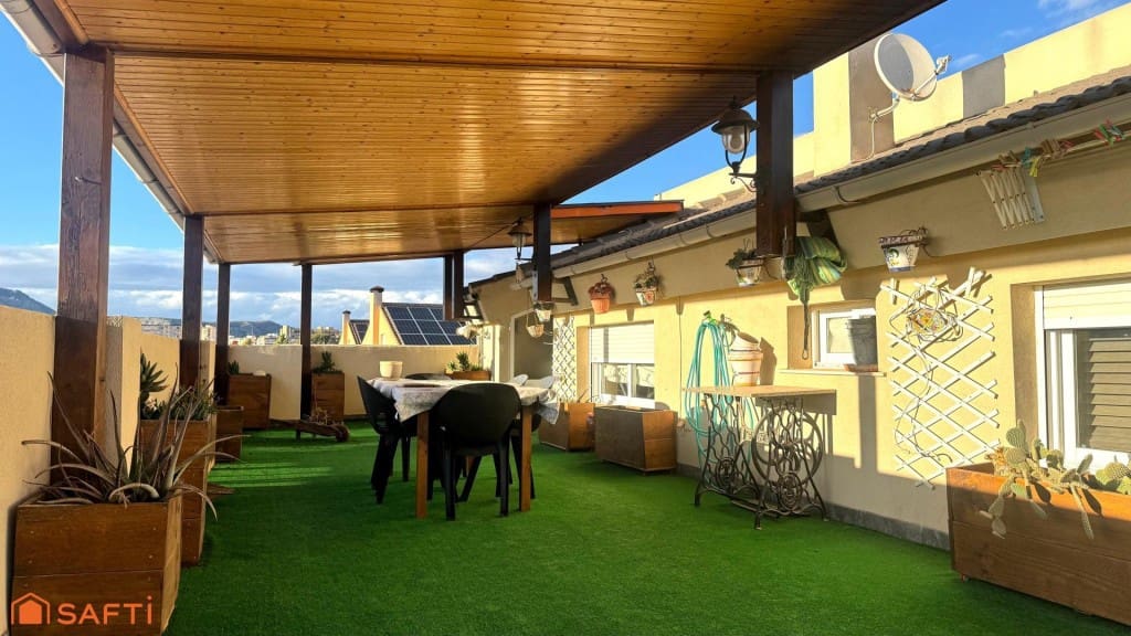 4 slaapkamer Flat te koop in Elda met garage - € 224.990 (Ref: 9595844)