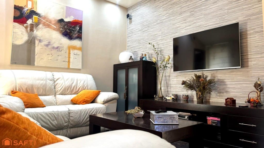 4 slaapkamer Flat te koop in Elda met garage - € 224.990 (Ref: 9595844)