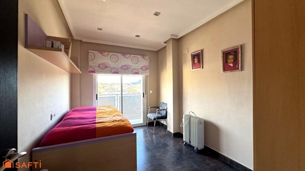 4 slaapkamer Flat te koop in Elda met garage - € 224.990 (Ref: 9595844)