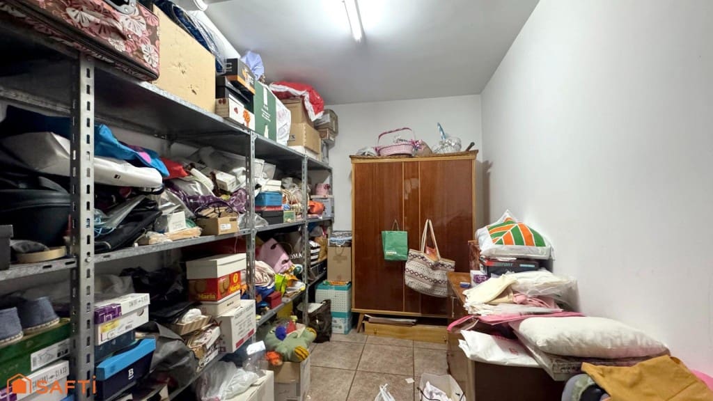 6 chambre Villa/Maison Mitoyenne à vendre à Sax avec piscine garage - 450 000 € (Ref: 9595845)