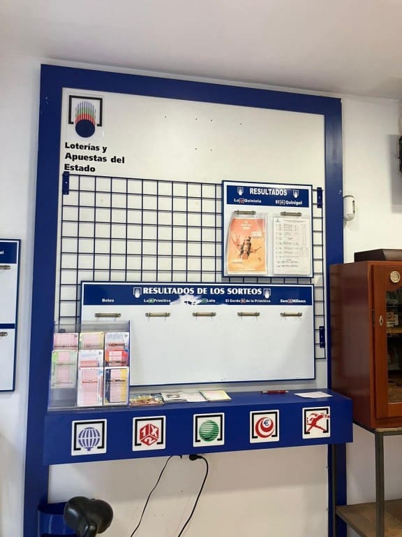 Local Commercial à vendre à Barcelone ville - 240 000 € (Ref: 9595848)