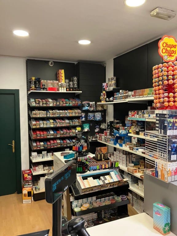 Local Commercial à vendre à Barcelone ville - 240 000 € (Ref: 9595848)