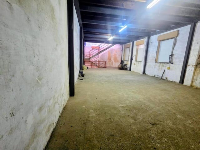 Biuro na sprzedaż w Canet de Mar - 200 000 € (Ref: 9595851)