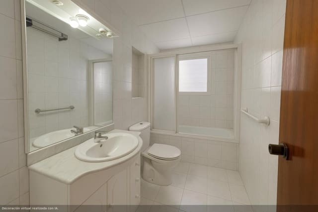 3 sypialnia Apartament na sprzedaż w Blanes z basenem - 183 000 € (Ref: 9595852)