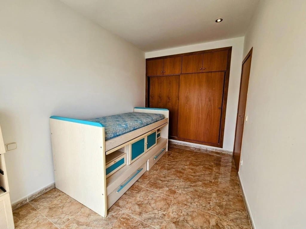 4 bedroom Villa for sale in Lloret de Mar with pool garage - € 650,000 (Ref: 9595853)