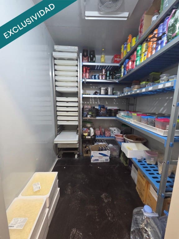 Kaupallinen myytävänä paikassa Malgrat de Mar - 70 000 € (Ref: 9595854)