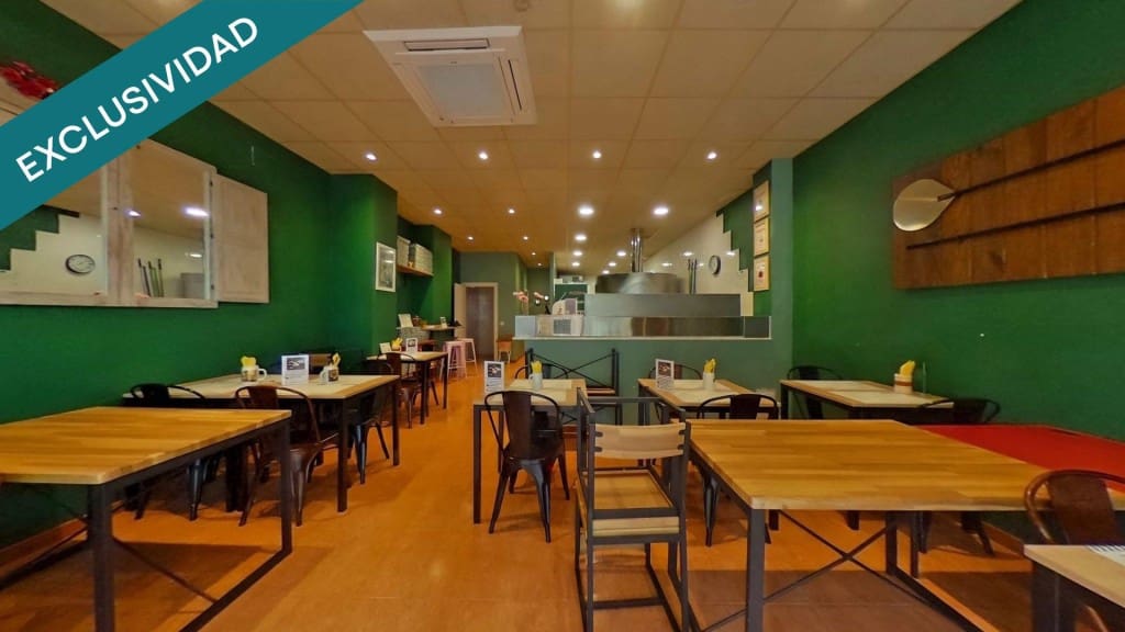 Kaupallinen myytävänä paikassa Malgrat de Mar - 70 000 € (Ref: 9595854)