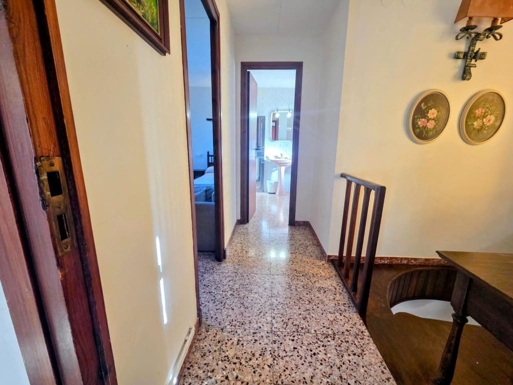 3 soverom Villa til salgs i Palafolls med svømmebasseng garasje - € 450 000 (Ref: 9595855)