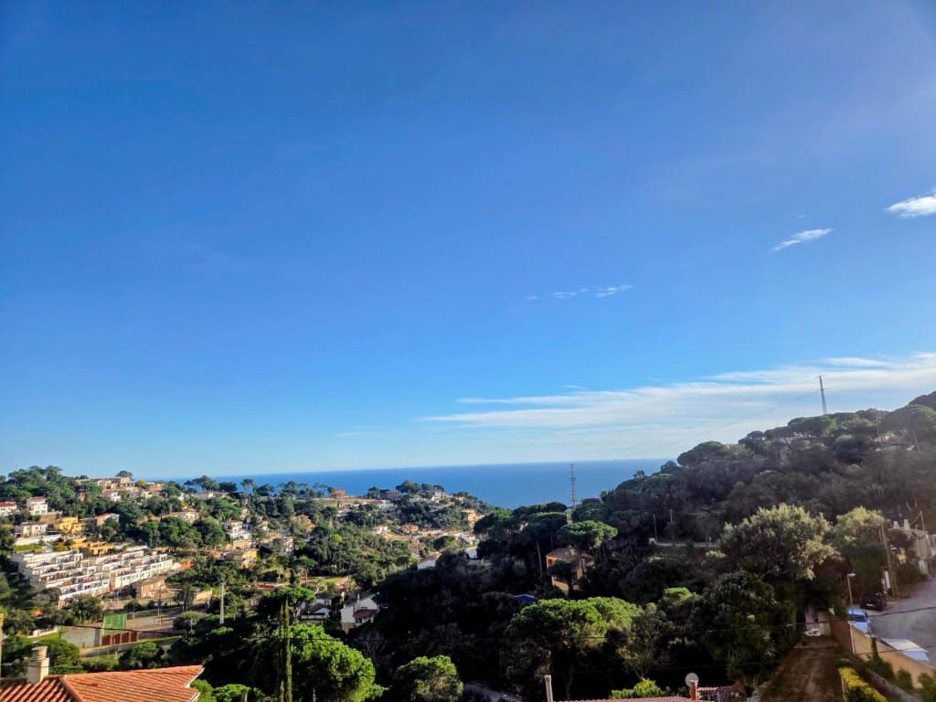 4 soveværelse Villa til salg i Lloret de Mar med garage - € 420.000 (Ref: 9595856)