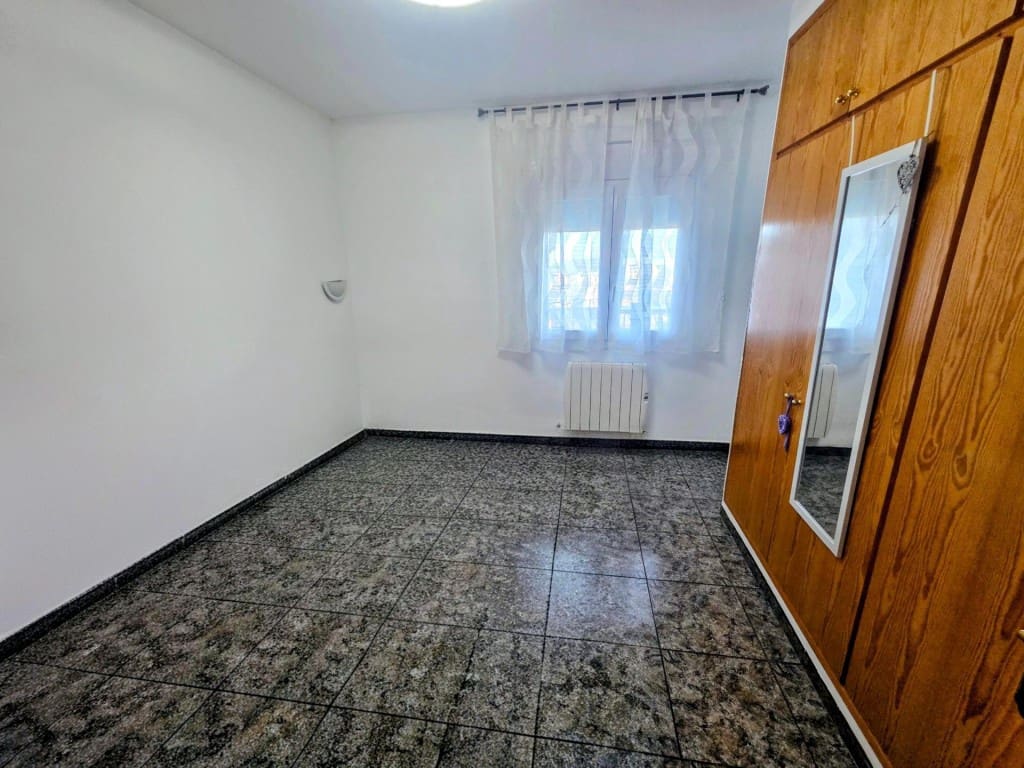 4 soveværelse Villa til salg i Lloret de Mar med garage - € 420.000 (Ref: 9595856)