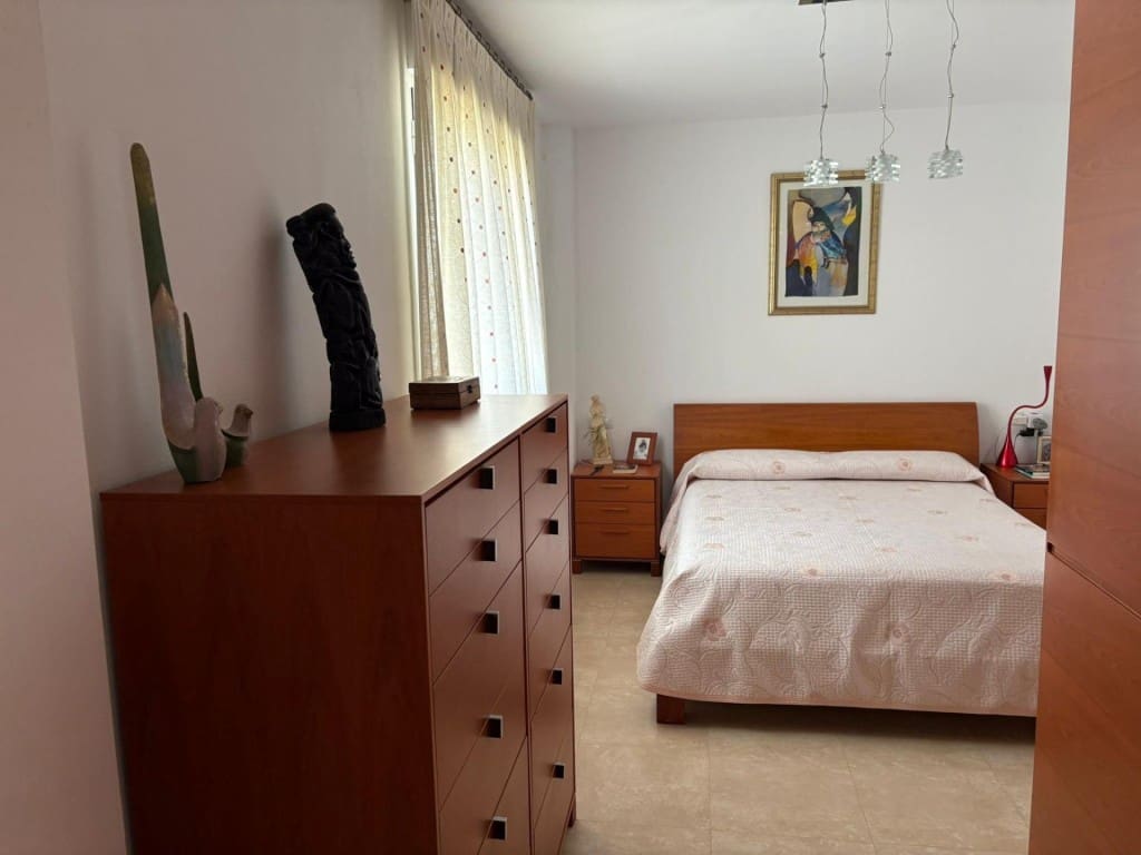 4 quarto Moradia em Banda para venda em Cullera - 350 000 € (Ref: 9595866)