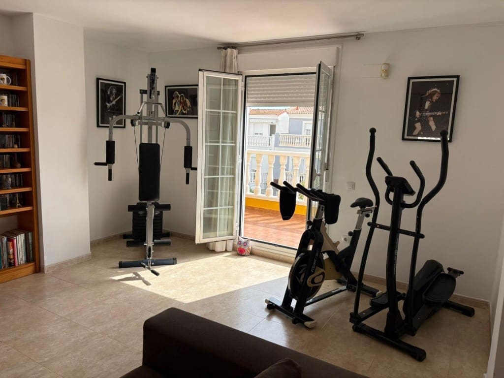 4 quarto Moradia em Banda para venda em Cullera - 350 000 € (Ref: 9595866)