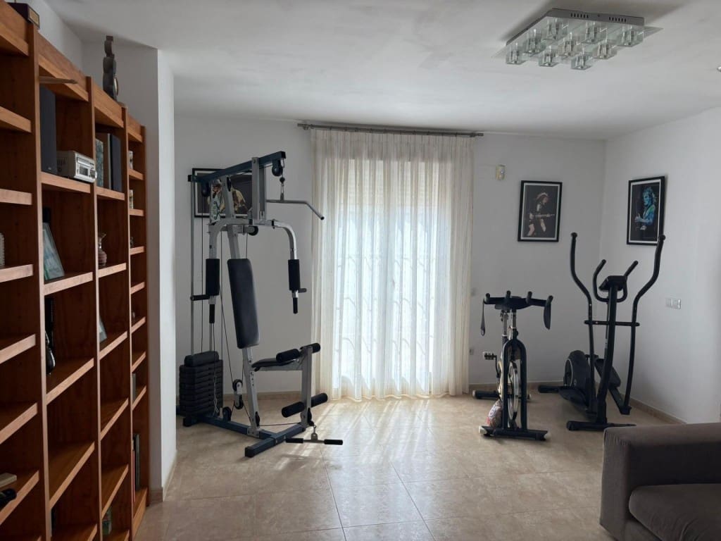 4 quarto Moradia em Banda para venda em Cullera - 350 000 € (Ref: 9595866)