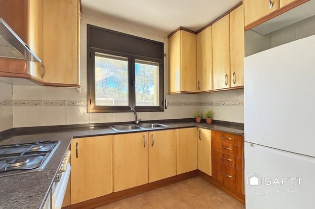 4 makuuhuone Huvila myytävänä paikassa Olivella - 375 000 € (Ref: 9595870)