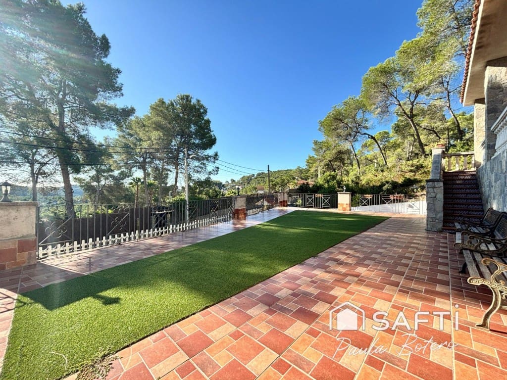 4 makuuhuone Huvila myytävänä paikassa Olivella - 375 000 € (Ref: 9595870)