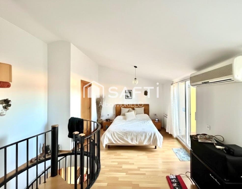 2 slaapkamer Flat te koop in Vilafranca del Penedes - € 247.000 (Ref: 9595871)