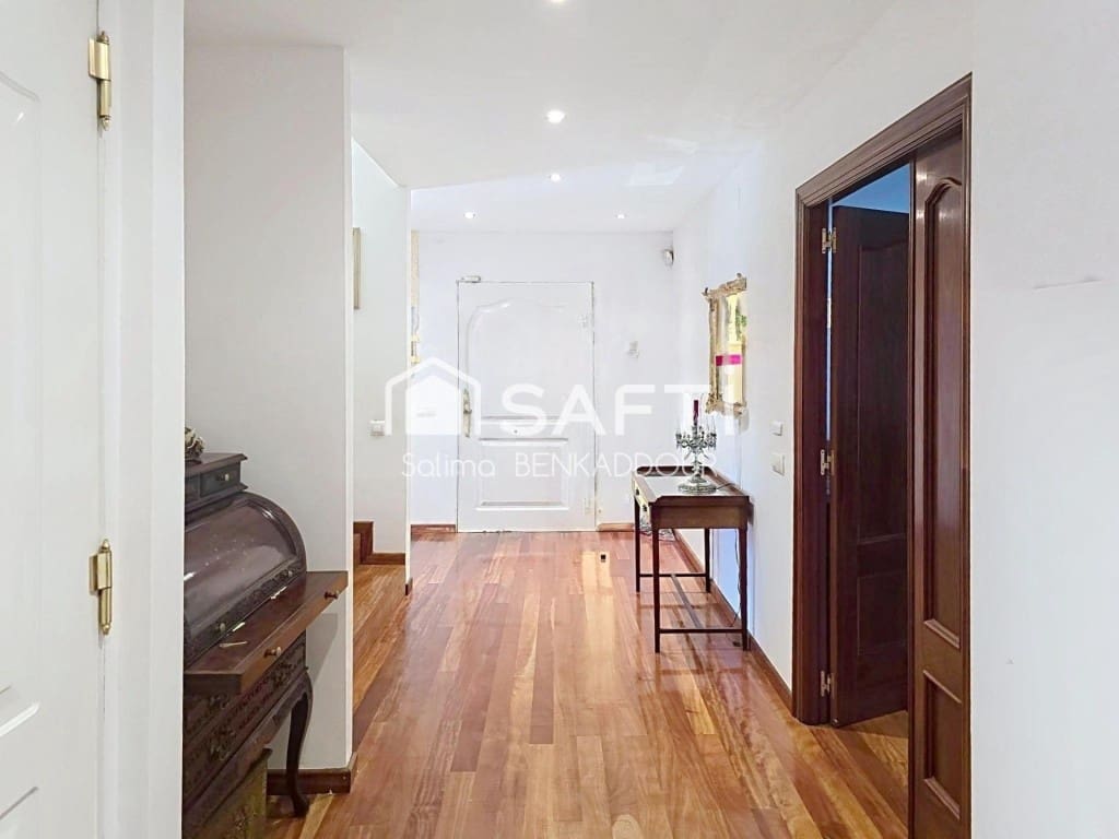 5 soverom Villa til salgs i Pucol med garasje - € 1 350 000 (Ref: 9595875)