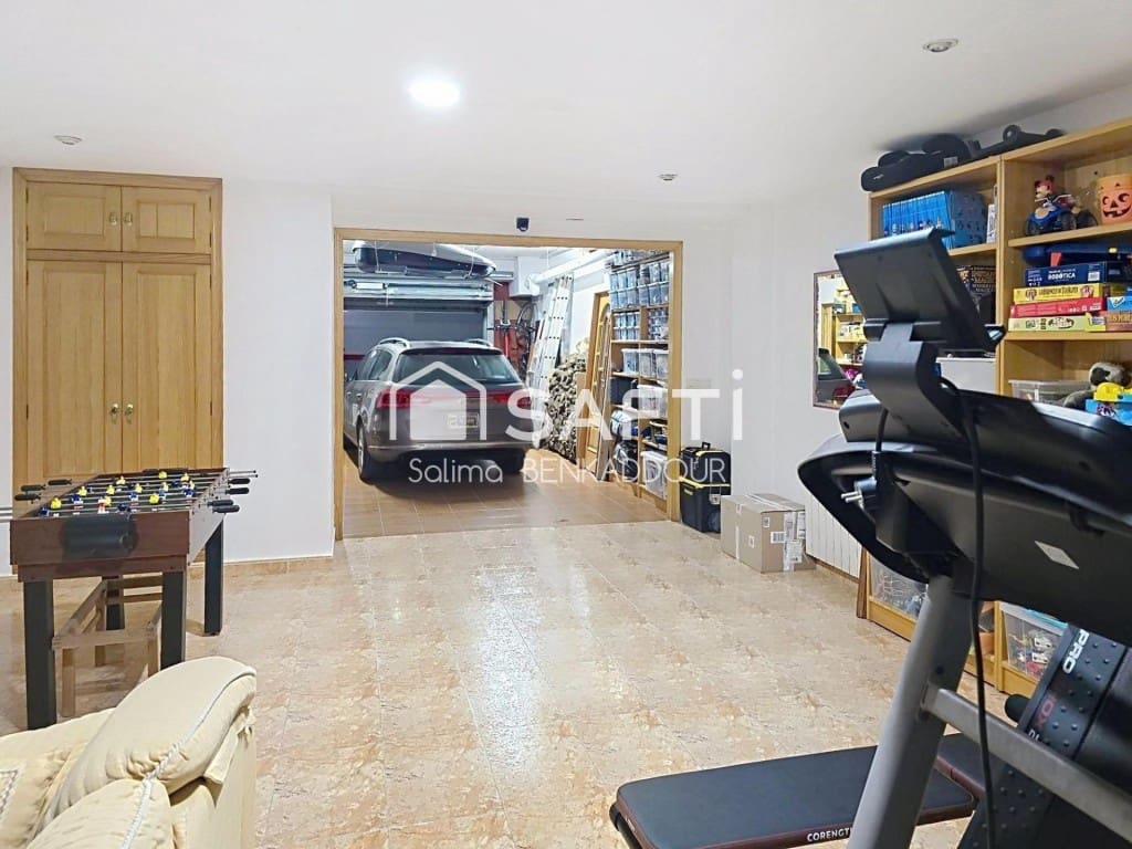 4 makuuhuone Rivitalo myytävänä paikassa Pucol - 485 000 € (Ref: 9595877)