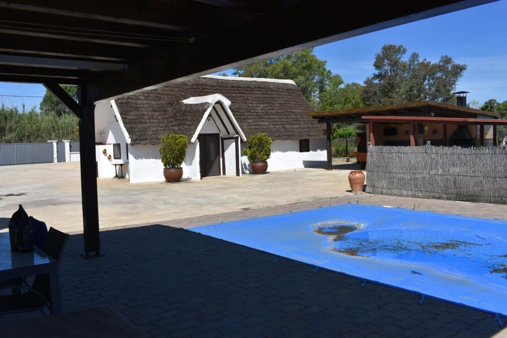 3 soveværelse Finca/Landehus til salg i Amposta med swimmingpool garage - € 569.900 (Ref: 9595879)