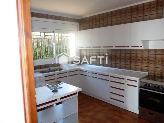 5 slaapkamer Villa te koop in Alcanar - € 629.000 (Ref: 9595880)