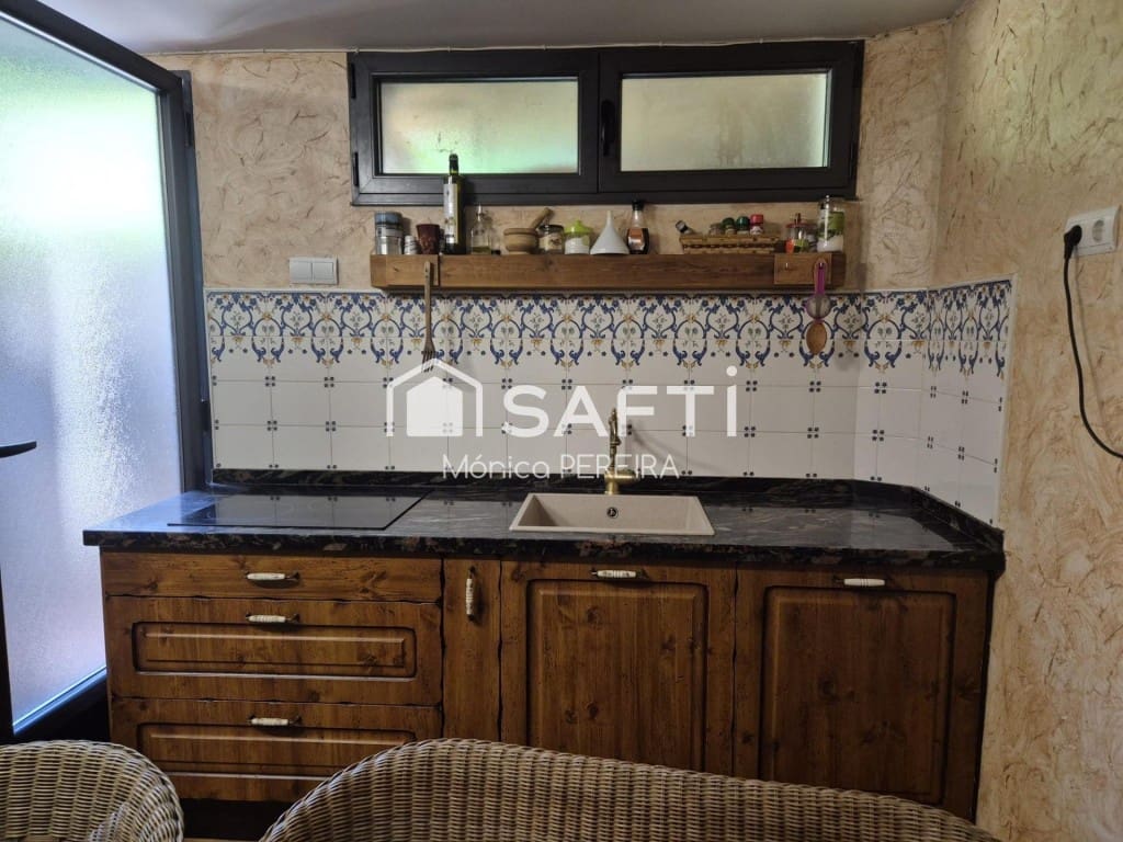 4 soverom Rekkehus til salgs i San Andres del Rabanedo med garasje - € 332 000 (Ref: 9595882)