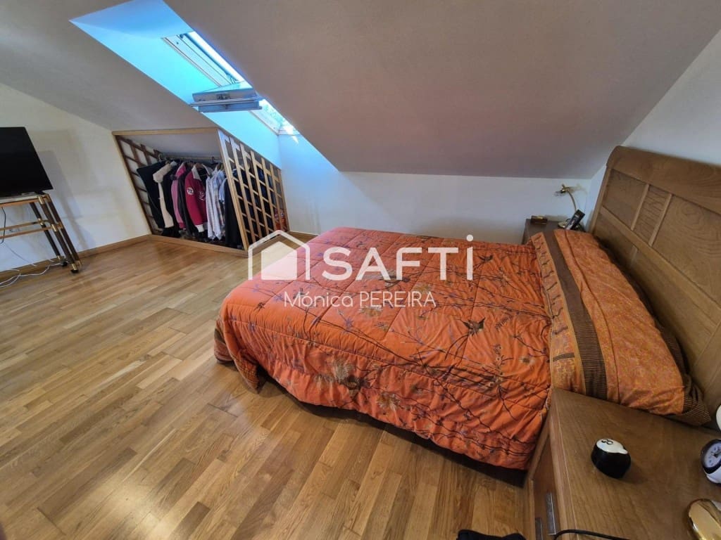 4 soverom Rekkehus til salgs i San Andres del Rabanedo med garasje - € 332 000 (Ref: 9595882)