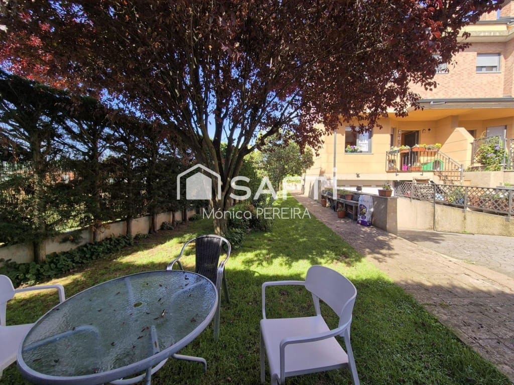 4 soverom Rekkehus til salgs i San Andres del Rabanedo med garasje - € 332 000 (Ref: 9595882)