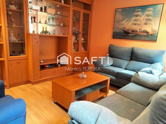 2 soverom Rekkehus til salgs i Leon by - € 185 000 (Ref: 9595884)