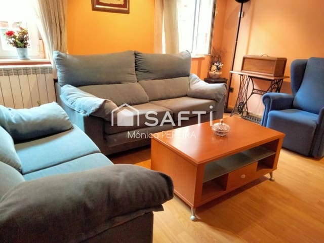 2 soverom Rekkehus til salgs i Leon by - € 185 000 (Ref: 9595884)