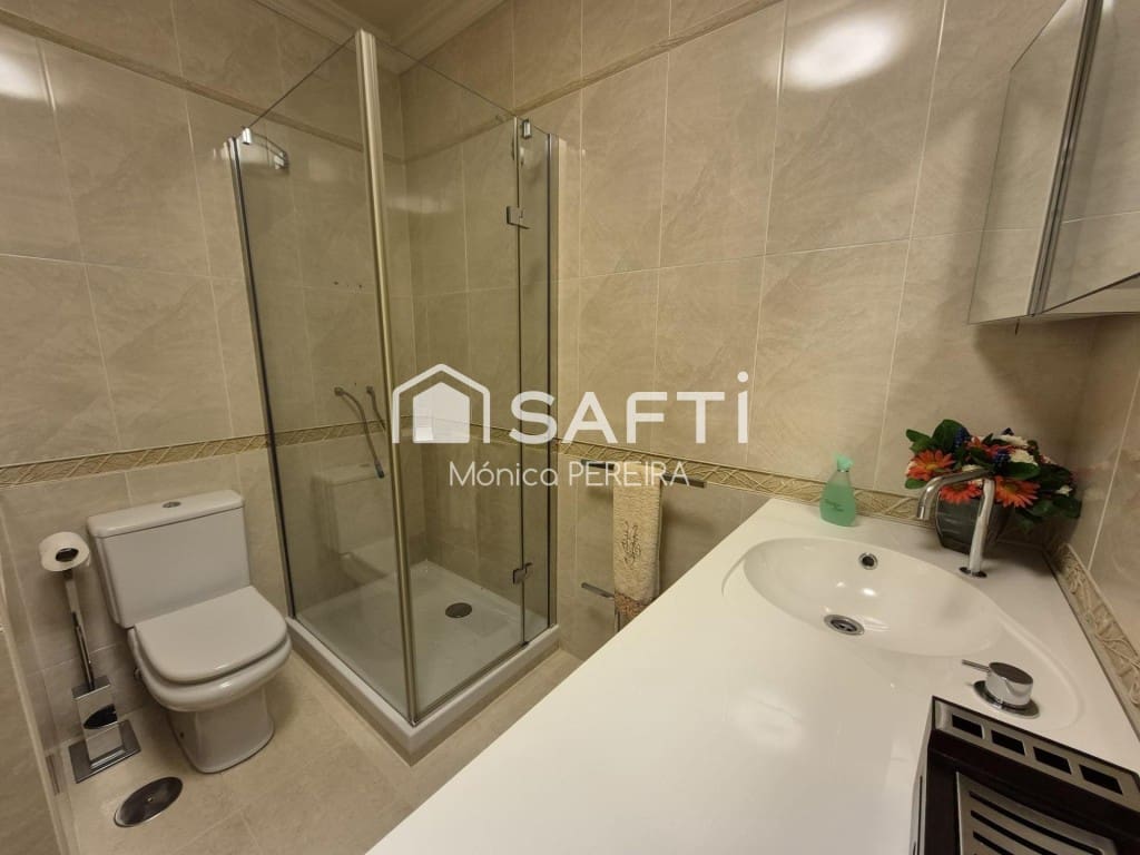 4 chambre Villa/Maison à vendre à Nigran avec garage - 780 000 € (Ref: 9595885)