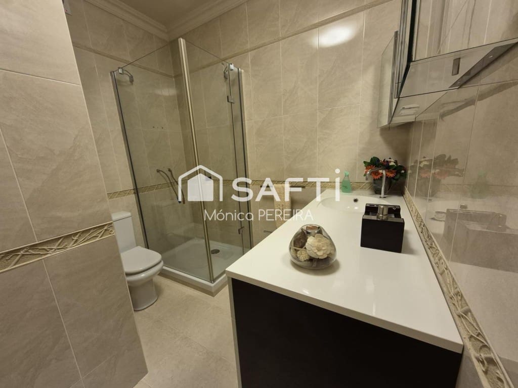 4 chambre Villa/Maison à vendre à Nigran avec garage - 780 000 € (Ref: 9595885)