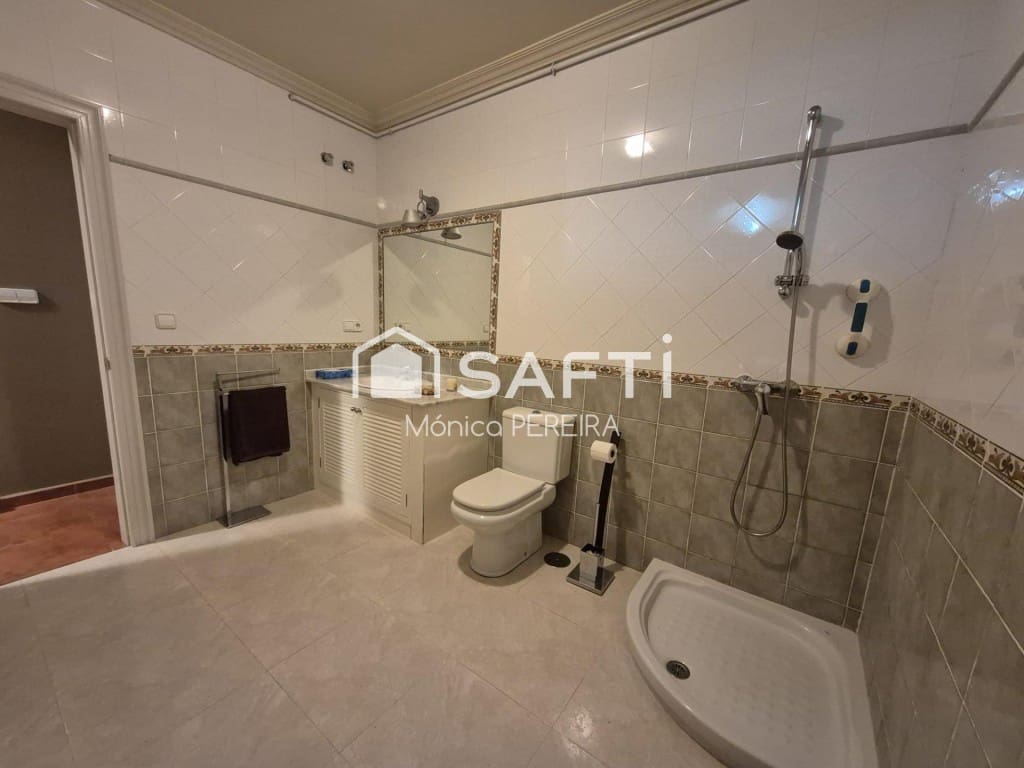 4 chambre Villa/Maison à vendre à Nigran avec garage - 780 000 € (Ref: 9595885)