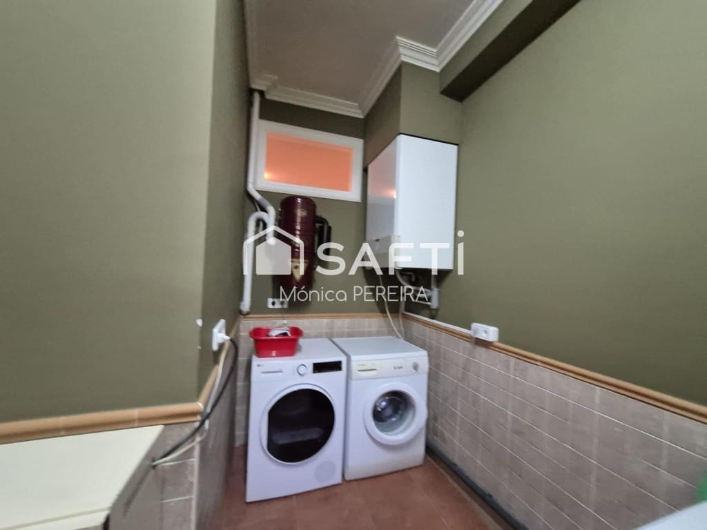 4 chambre Villa/Maison à vendre à Nigran avec garage - 780 000 € (Ref: 9595885)