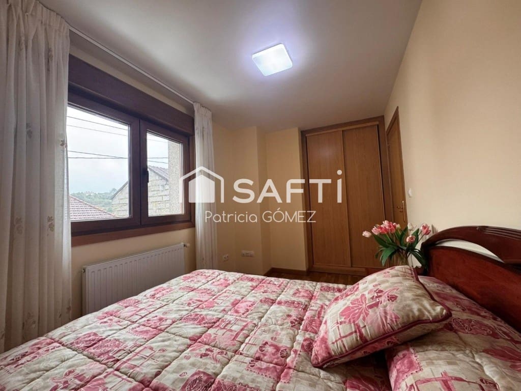 4 bedroom Terraced Villa for sale in Vilagarcia de Arousa with garage - € 395,000 (Ref: 9595898)