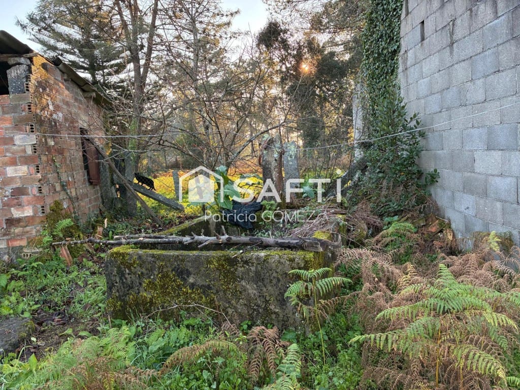 3 bedroom Finca/Country House for sale in Vilanova de Arousa - € 400,000 (Ref: 9595899)