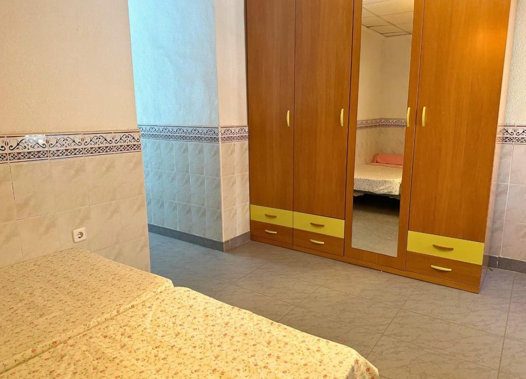 4 quarto Moradia em Banda para venda em Los Alcazares - 128 900 € (Ref: 9595902)