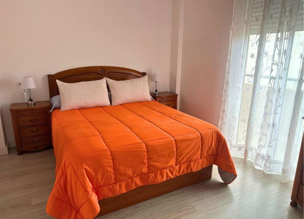 4 soveværelse Villa til salg i Los Alcazares - € 250.000 (Ref: 9595904)