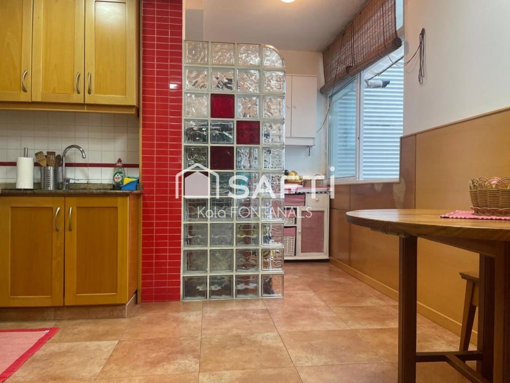 3 makuuhuone Kattohuoneisto myytävänä paikassa Pontevedra kaupunki mukana 
autotalli - 415 000 € (Ref: 9595910)