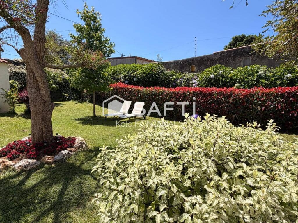 6 bedroom Villa for sale in Pontevedra city with garage - € 539,500 (Ref: 9595912)